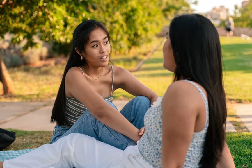 Mujeres en un parque